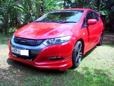 self drive honda insight hybrid at colombo
