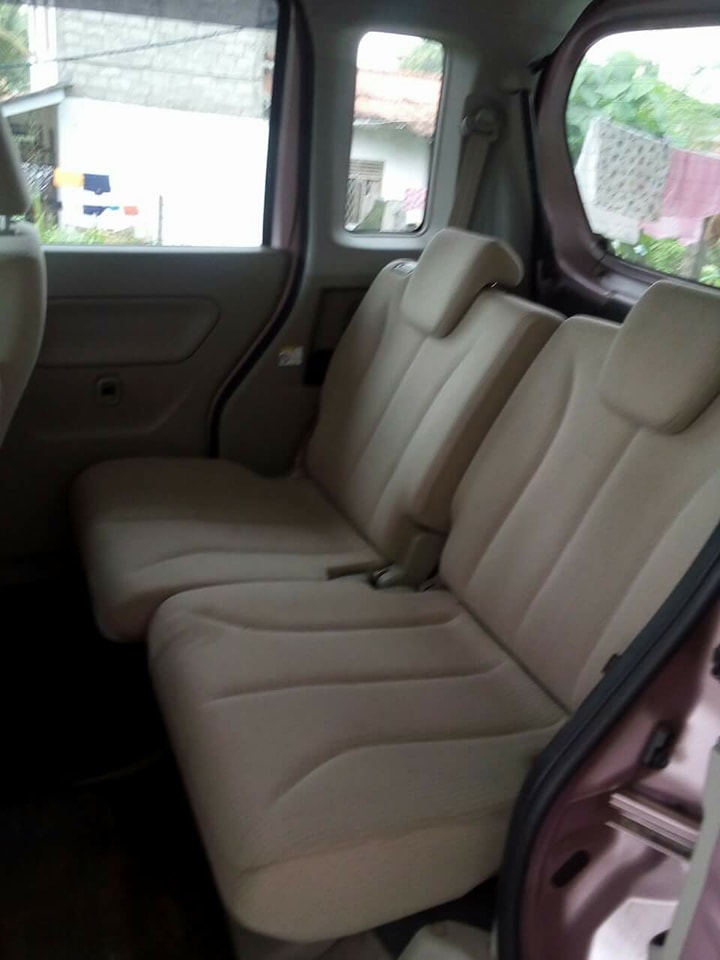 Auto gear budget car for rent